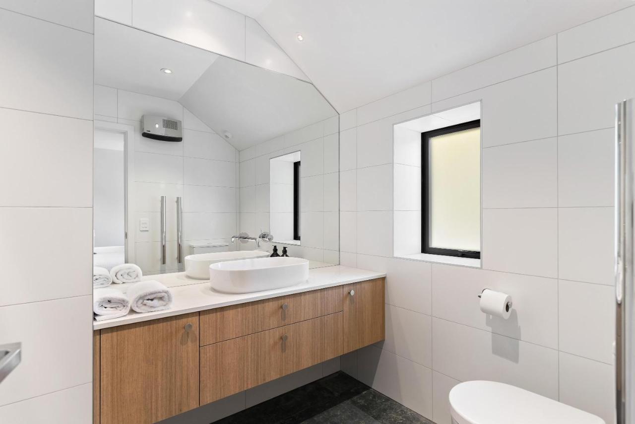 Ahurei Apartments ワナカ エクステリア 写真